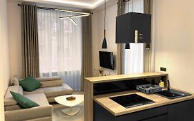Starowiślna 41-43 by PI Apartments
